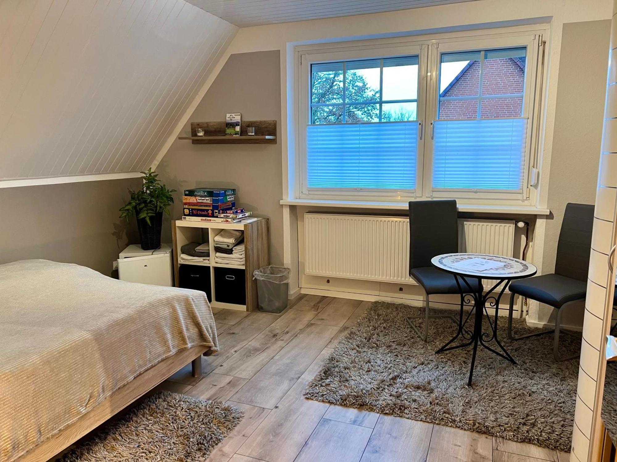 Zimmer M. Doppelbett, Zustellbett F. 3. Pers. Mgl. Reppenstedt Dış mekan fotoğraf